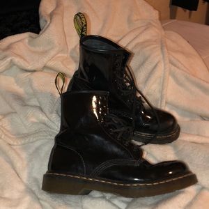 authentic doc marten boots new